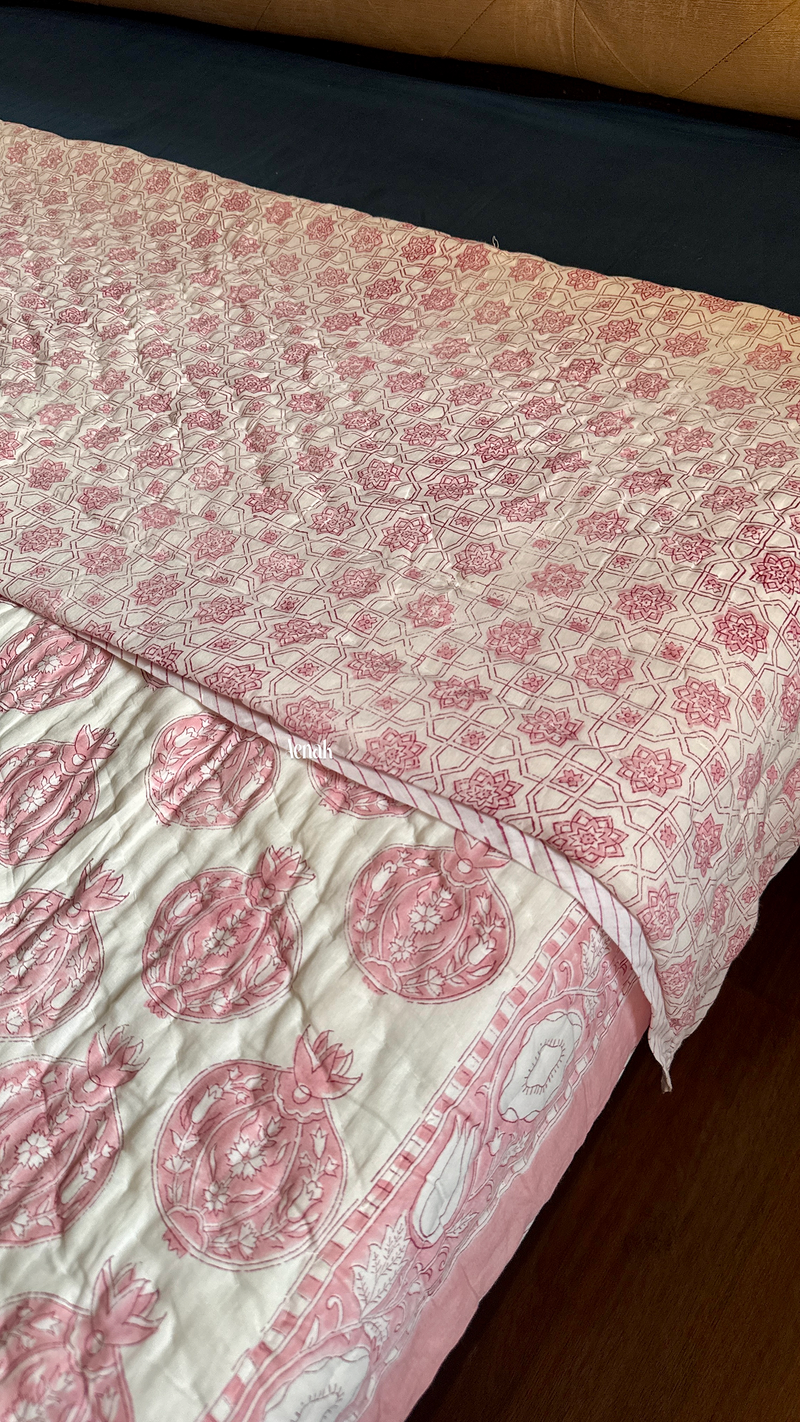 aenak-pink-anaar-handblock-printed-reversible-mulmul-cotton-quilt