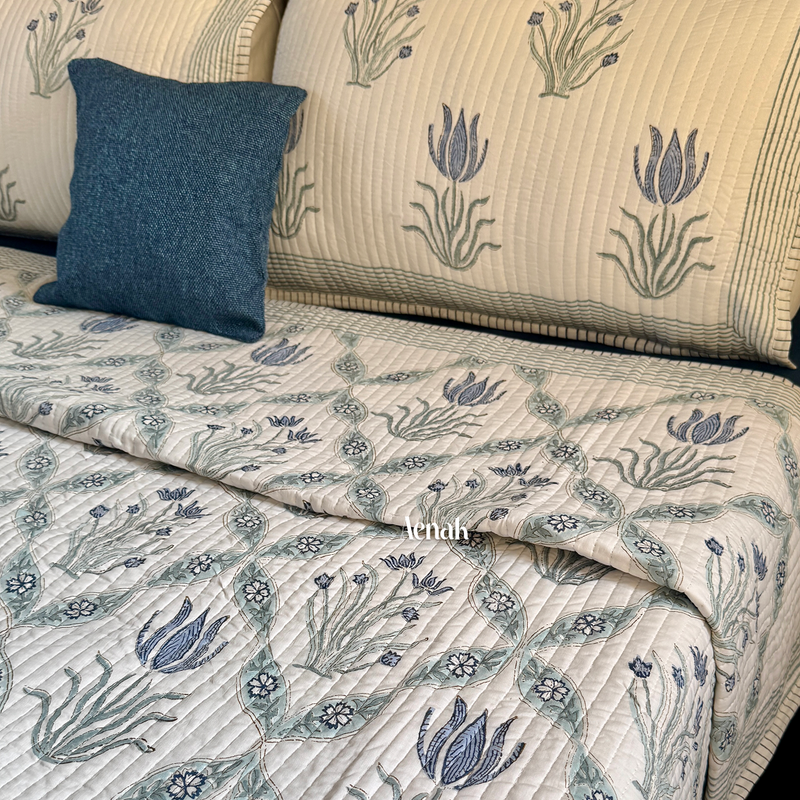 aenak-blue-lotus-handblock-bedsheet-straight-quilted-bedcover-combo-set