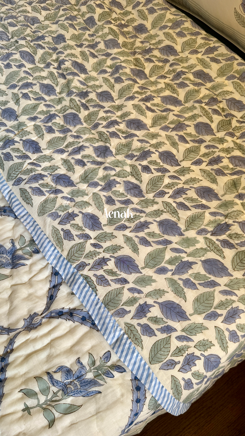 aenak-blue-periwinkle-handblock-printed-reversible-mulmul-cotton-quilt-beige-base