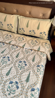 aenak-blue-poppy-handblock-printed-reversible-mulmul-cotton-quilt-beige-base