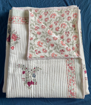 aenak-burgundy-anaar-handblock-printed-reversible-straight-quilted-bedcover-set