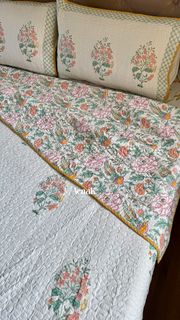 aenak-peach-anokhi-handblock-printed-reversible-quilted-bedcover-set