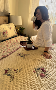 aenak-burgundy-anaar-handblock-printed-reversible-mulmul-cotton-quilt-beige-base