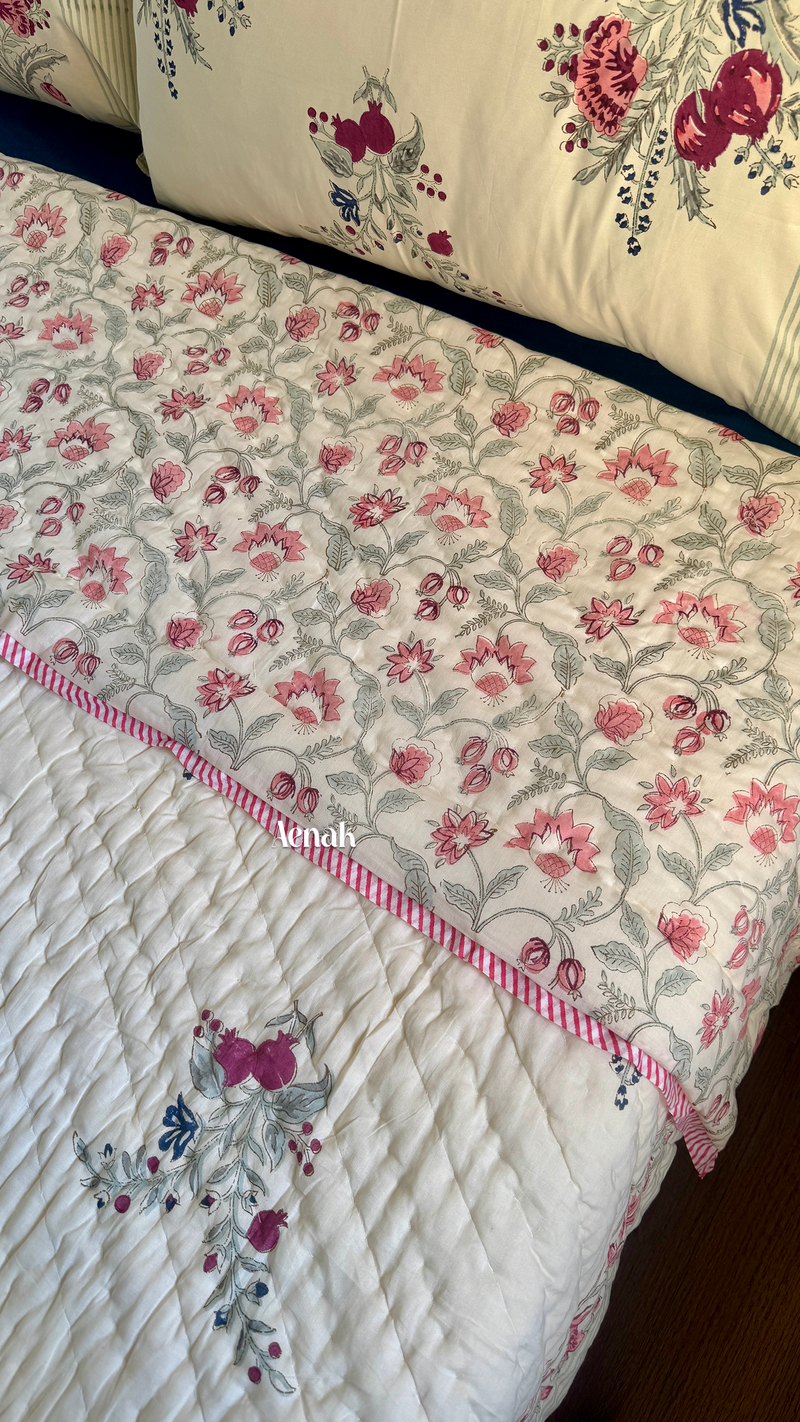 aenak-burgundy-anaar-handblock-printed-reversible-mulmul-cotton-quilt-beige-base