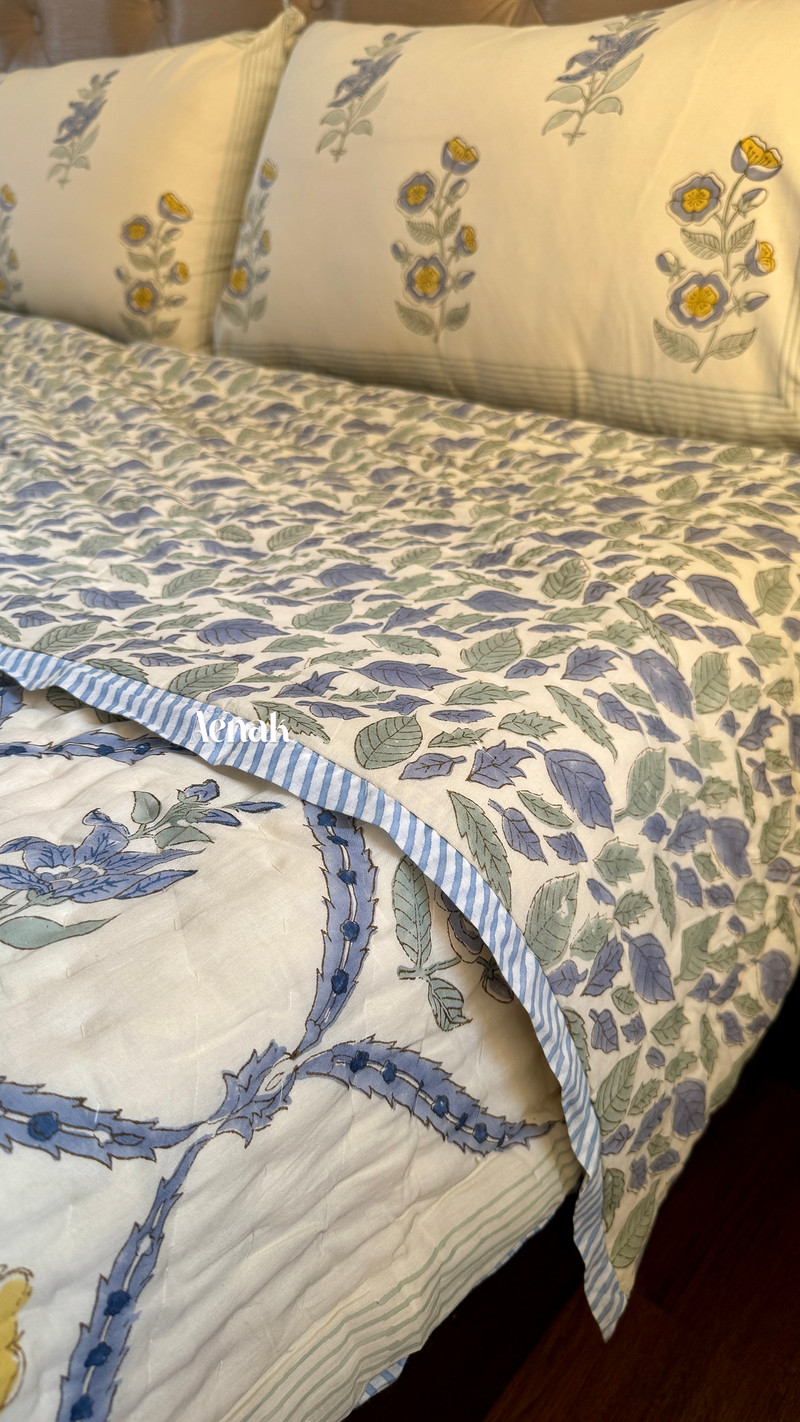 aenak-blue-periwinkle-handblock-bedsheet-quilt-combo-set-beige-base