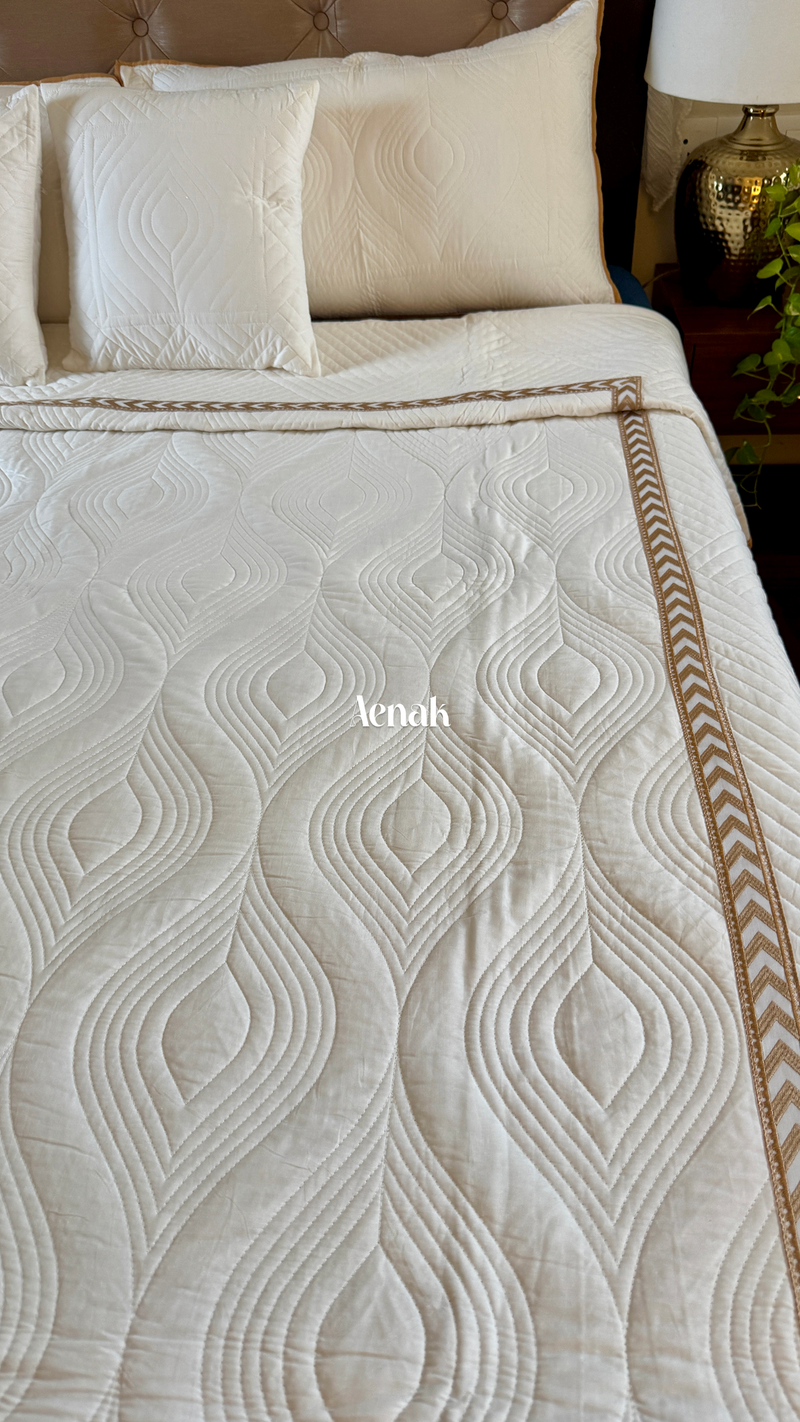 aenak-white-embossed-leaf-quilted-bedcover-with-brown-lace