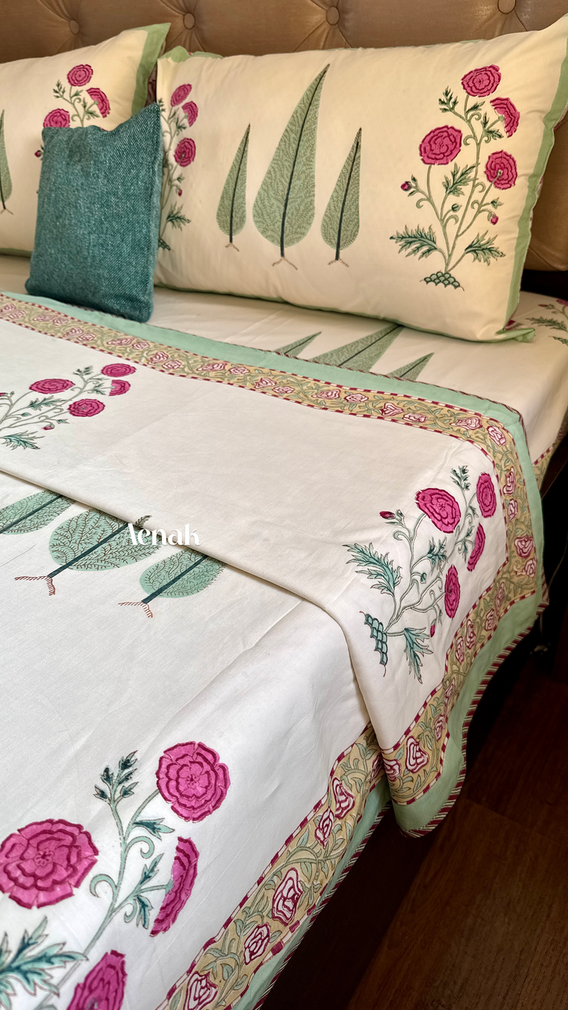 aenak-magenta-floral-garden-handblock-bedsheet-dohar-combo-set-ivory-base
