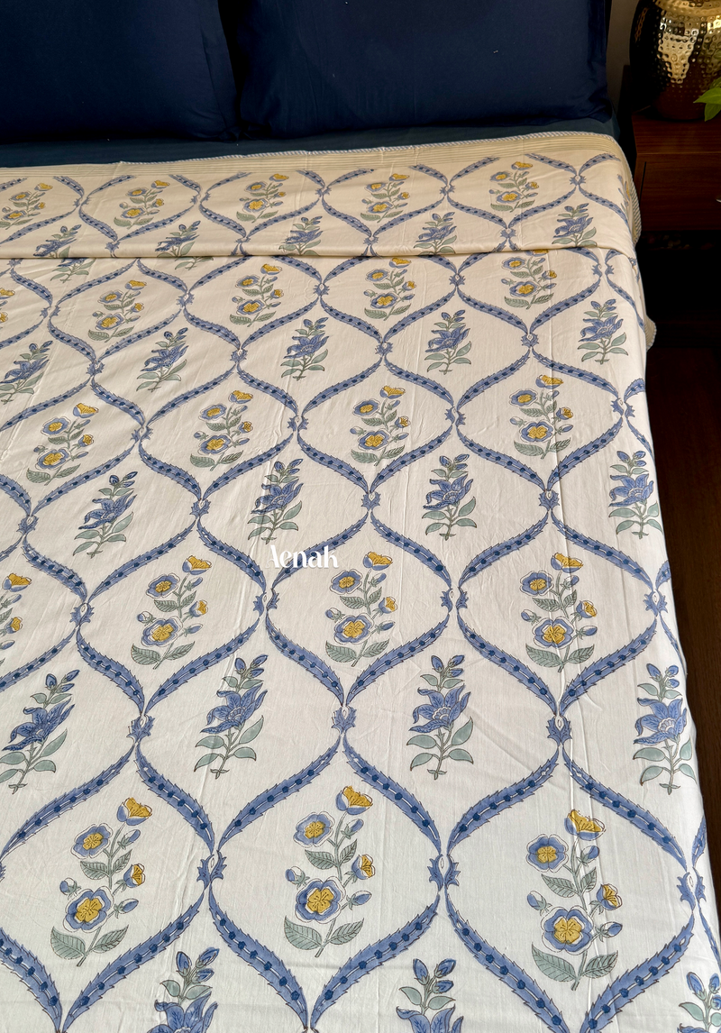 aenak-blue-periwinkle-jaal-handblock-bedsheet-dohar-combo-set-beige-base