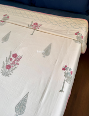 aenak-green-ashoka-handblock-printed-mulmul-cotton-reversible-dohar-beige-base