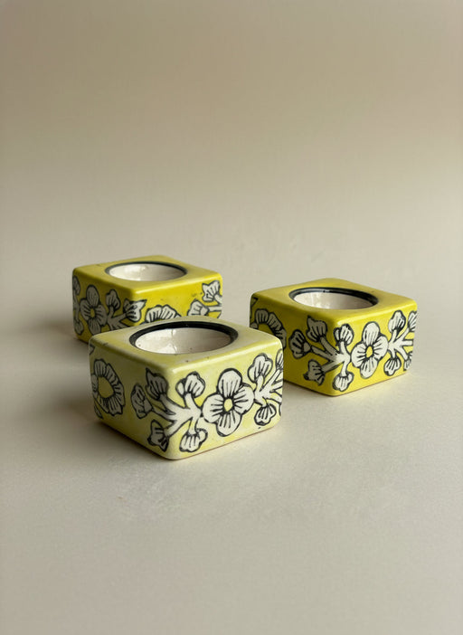 Nurture India Square Ceramic Diya Light Yellow 4-Piece Set