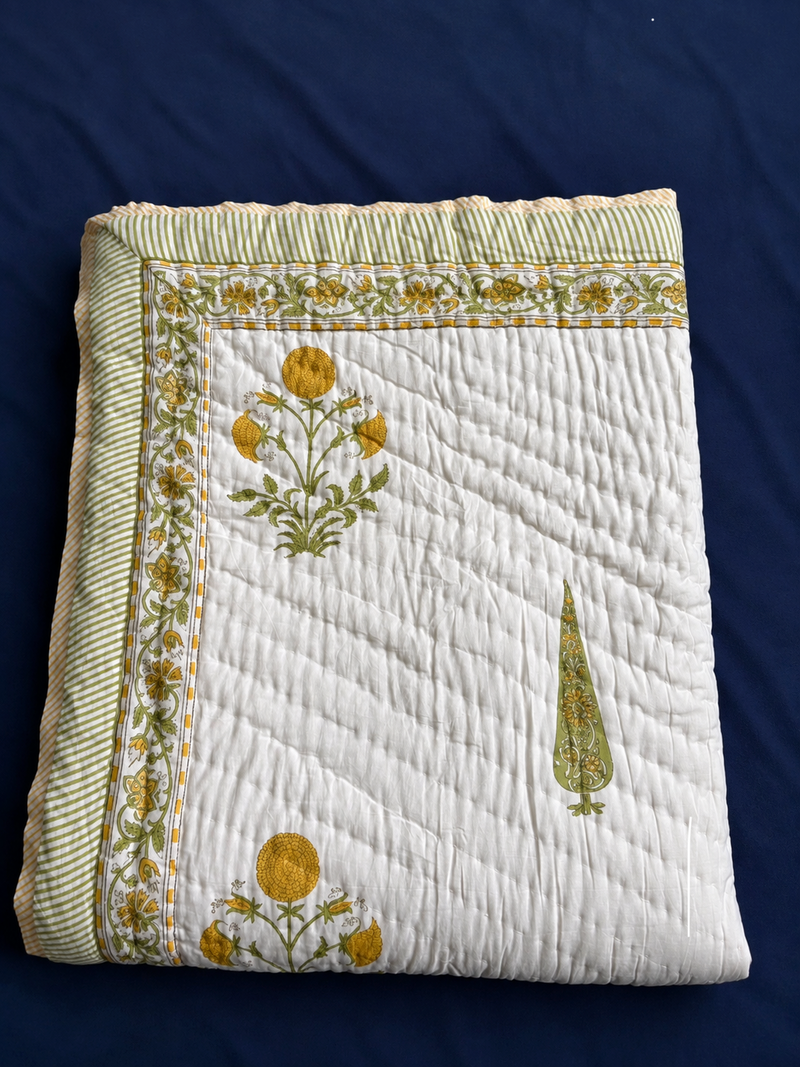 aenak-yellow-dahlia-handblock-bedsheet-quilt-combo-set
