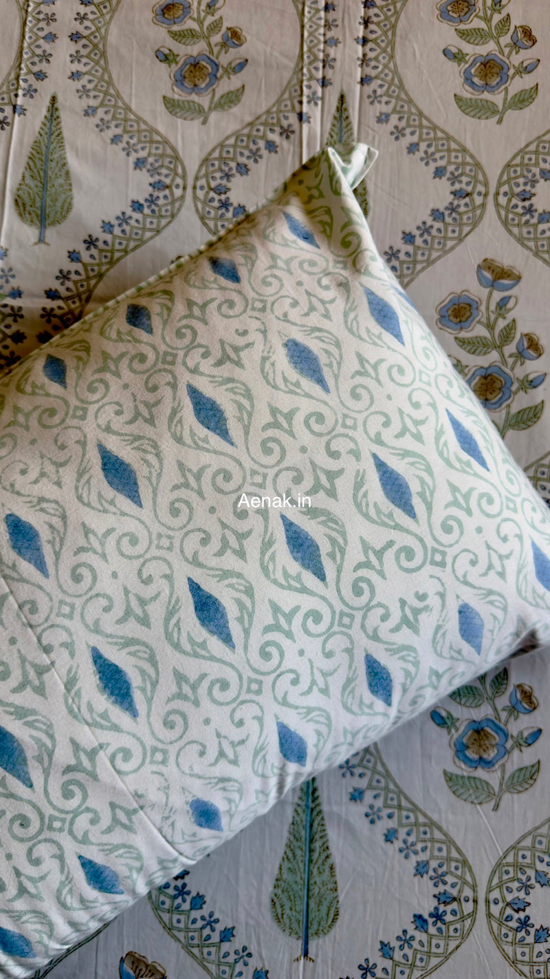 aenak-blue-periwinkle-jaal-handblock-premium-cotton-bedsheet-set