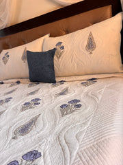 aenak-blue-dahlia-cypress-embossed-quilted-handblock-bedcover-set