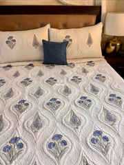 aenak-blue-dahlia-cypress-embossed-quilted-handblock-bedcover-set