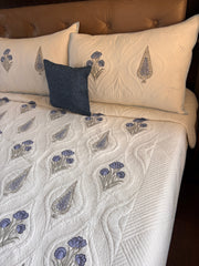 aenak-blue-dahlia-cypress-embossed-quilted-handblock-bedcover-set