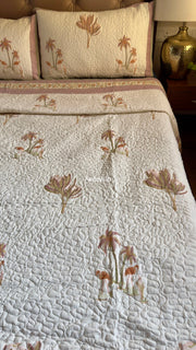 aenak-dusty-palm-handblock-printed-reversible-quilted-bedcover-set