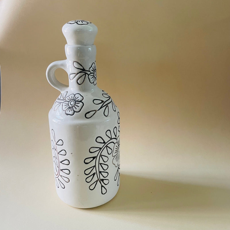 Oleum Bottle White