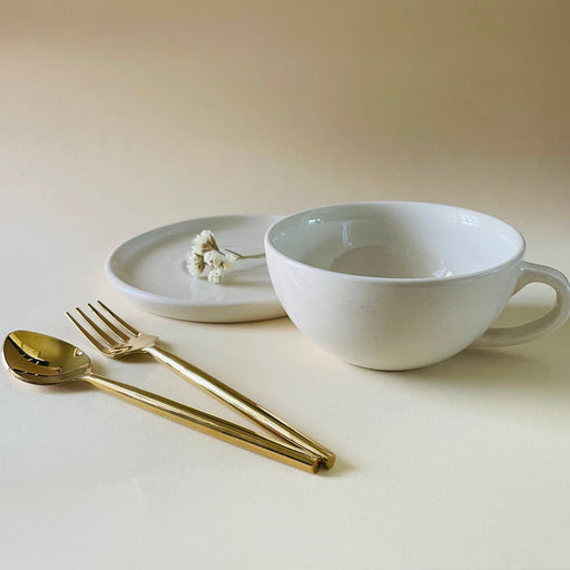 ceramic-kitchen-the-blanche-tea-cup-saucer