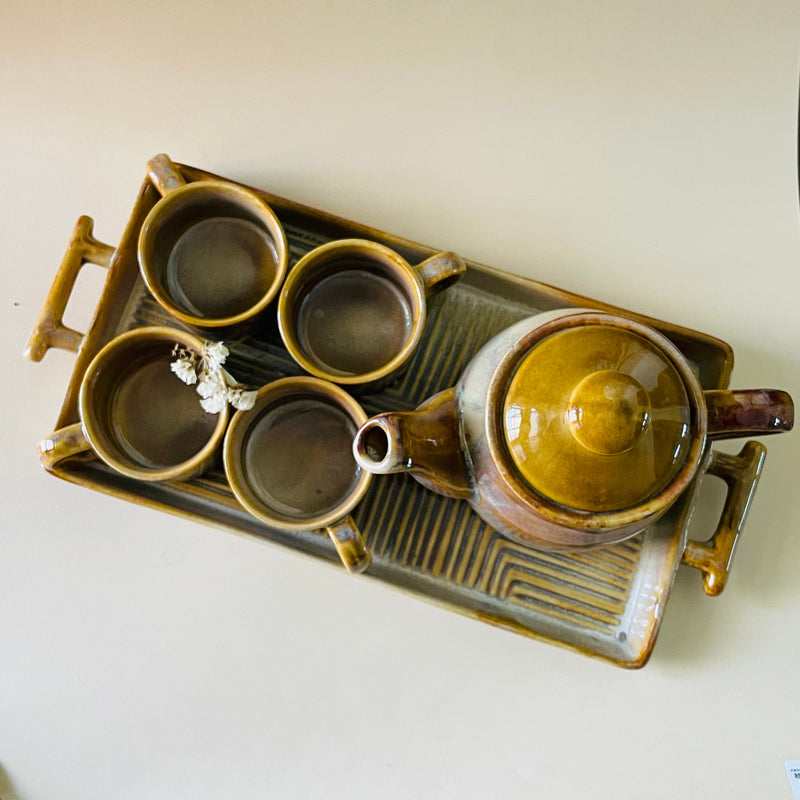 The Moutarde Teapot Collection