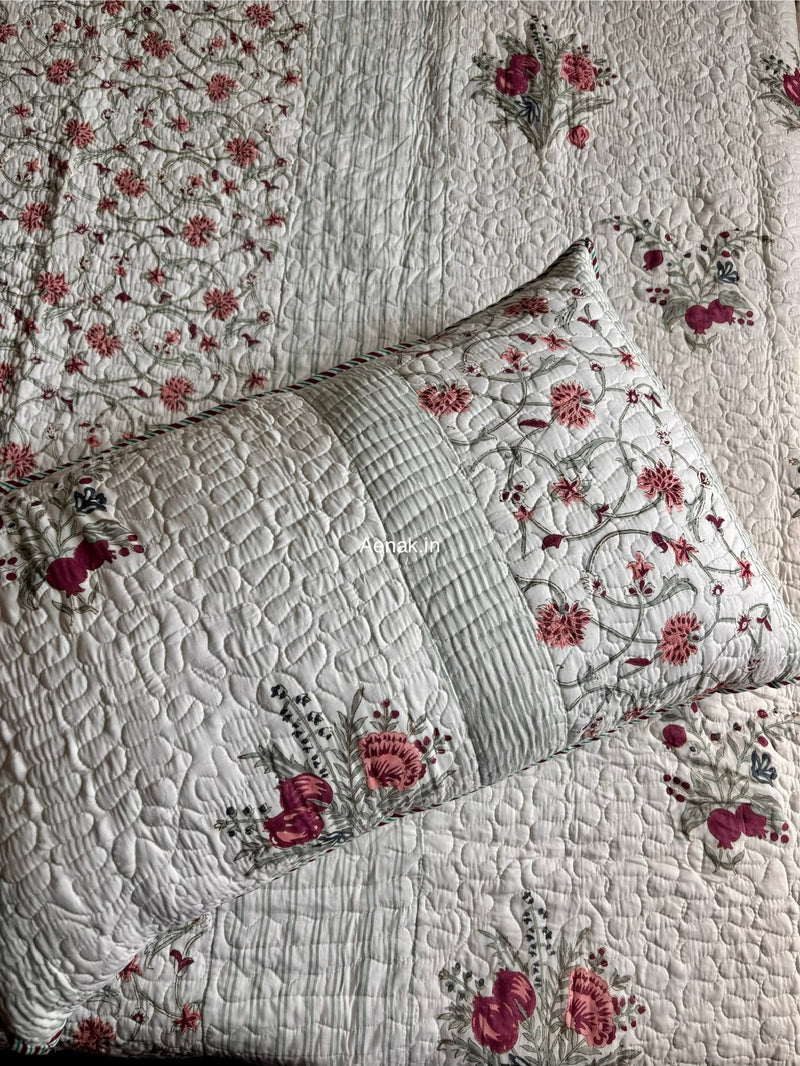 aenak-kashmiri-boota-handblock-bedsheet-quilted-bedcover-combo-set