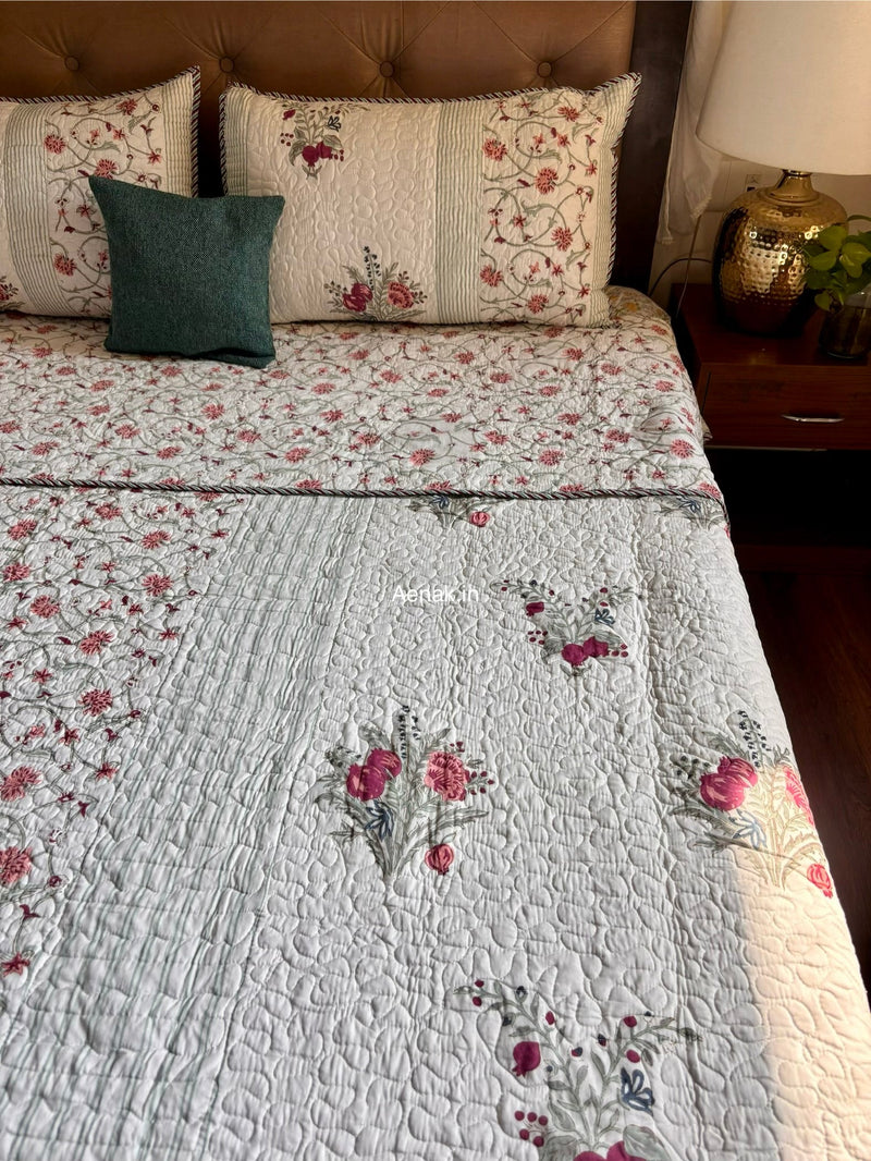 aenak-kashmiri-boota-handblock-reversible-quilted-bedcover-set
