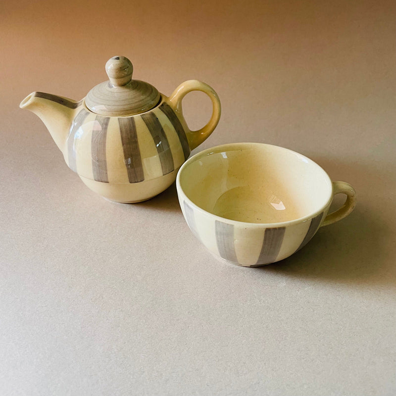 ceramic-kitchen-grey-white-tee-pot-sett