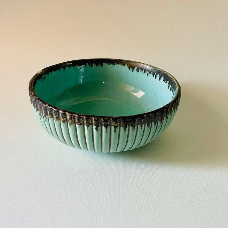 ceramic-kitchen-mer-ribbed-serving-bowl