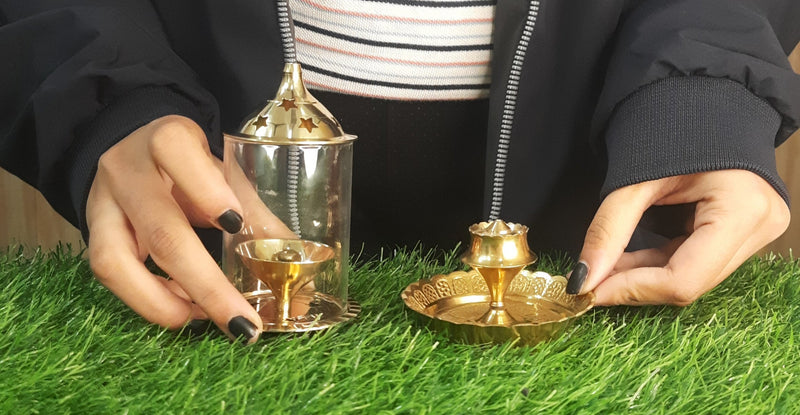 Brass Akhand Jyoti Diya with Borosiliate Glass Cover and Agarbatti stand Set/Combo – Drinking Tumbler
