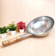 Iron Chinese Wok/Kadhai with Wooden Handle – Cooking Wok