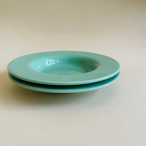 ceramic-kitchen-the-sage-green-pasta-plate