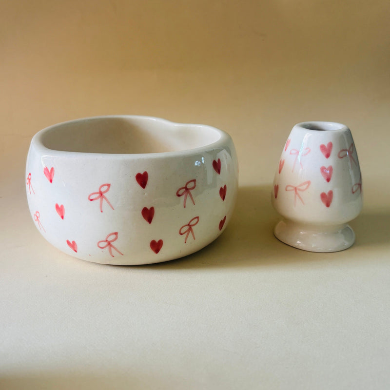 ceramic-kitchen-hearty-matcha-bowl-whisk-holder-set-handcrafted-elegance-for-your-daily-ritual-copy