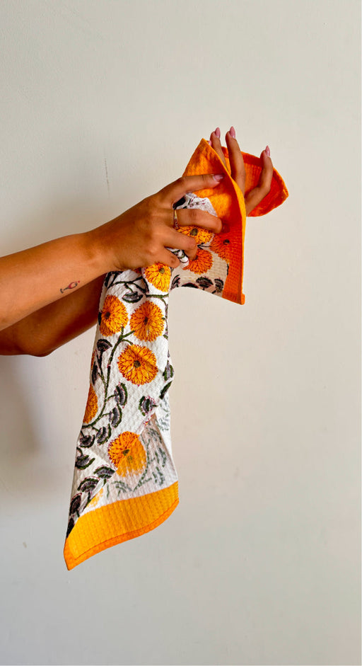 aenak-handblock-printed-waffle-cotton-handtowel-set-of-2