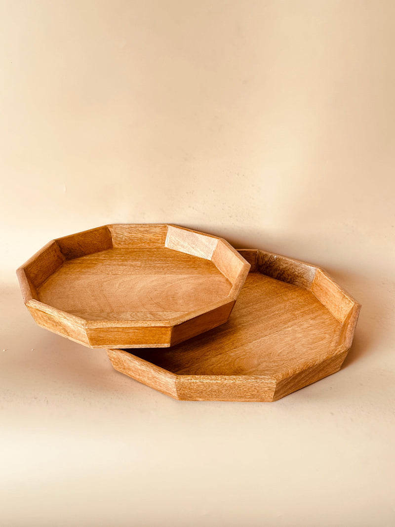 Nurture India Mango Woode Hexagon Trays 2-Piece Set