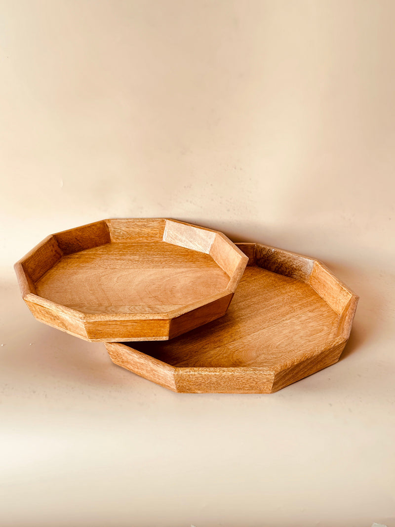 Nurture India Mango Woode Hexagon Trays 2-Piece Set