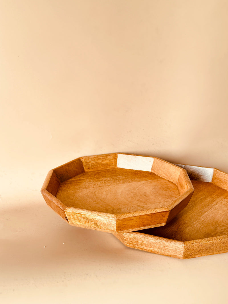 Nurture India Mango Woode Hexagon Trays 2-Piece Set