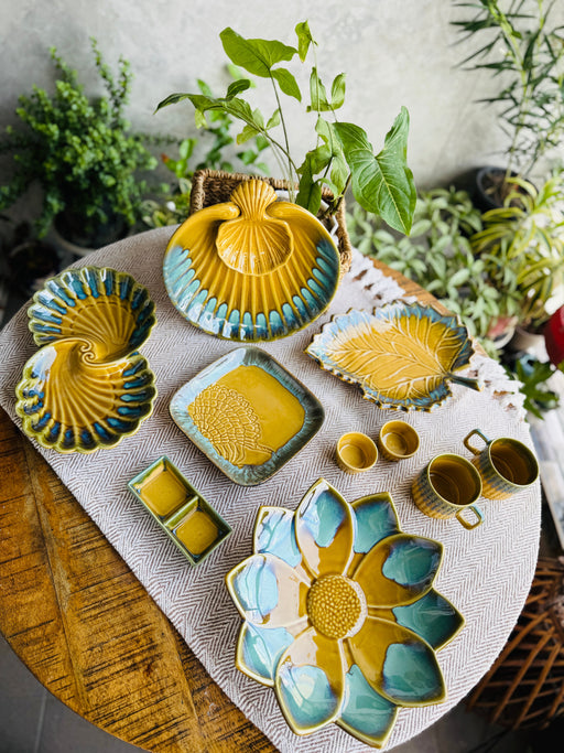 Mustard Familia Set Of 10 Limited Edition