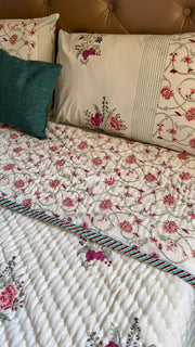 aenak-burgundy-anaar-jaal-handblock-reversible-mulmul-cotton-quilt