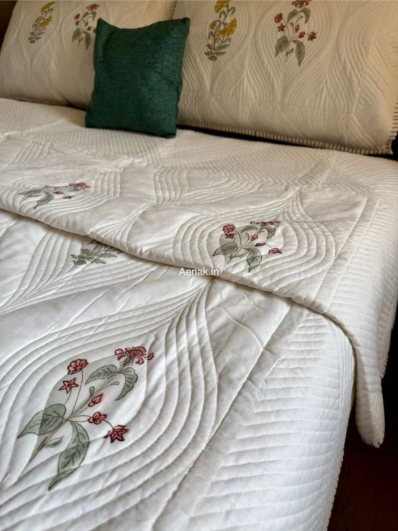 aenak-pink-yellow-boota-embossed-quilted-handblock-bedcover-set