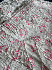 aenak-pink-blue-floral-jaal-quilted-handblock-bedcover-set