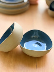 ceramic-kitchen-the-azure-triangular-bowls-set-of-2