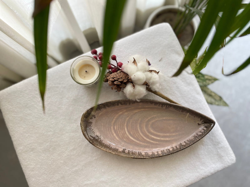 The Pink Almond Plat