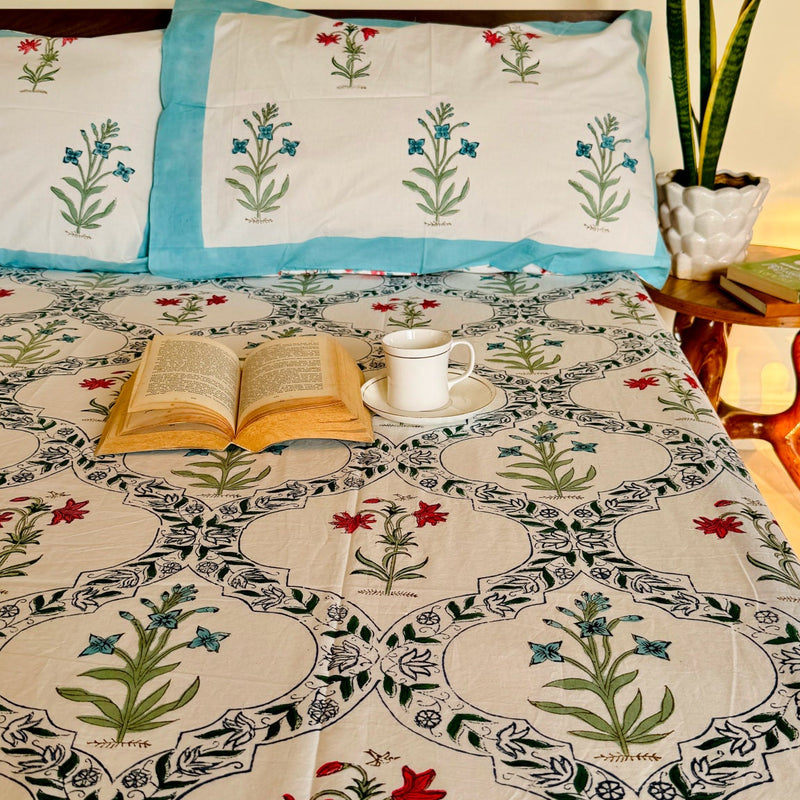 aenak-blue-red-floral-jaal-handblock-printed-premium-cotton-fitted-bedsheet-set