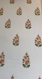 aenak-pinkish-peach-dahlia-handblock-bedsheet-quilt-combo-set