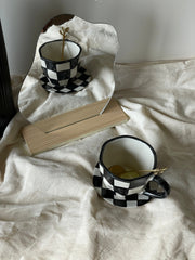 ceramic-kitchen-black-checkered-cup-saucer-set