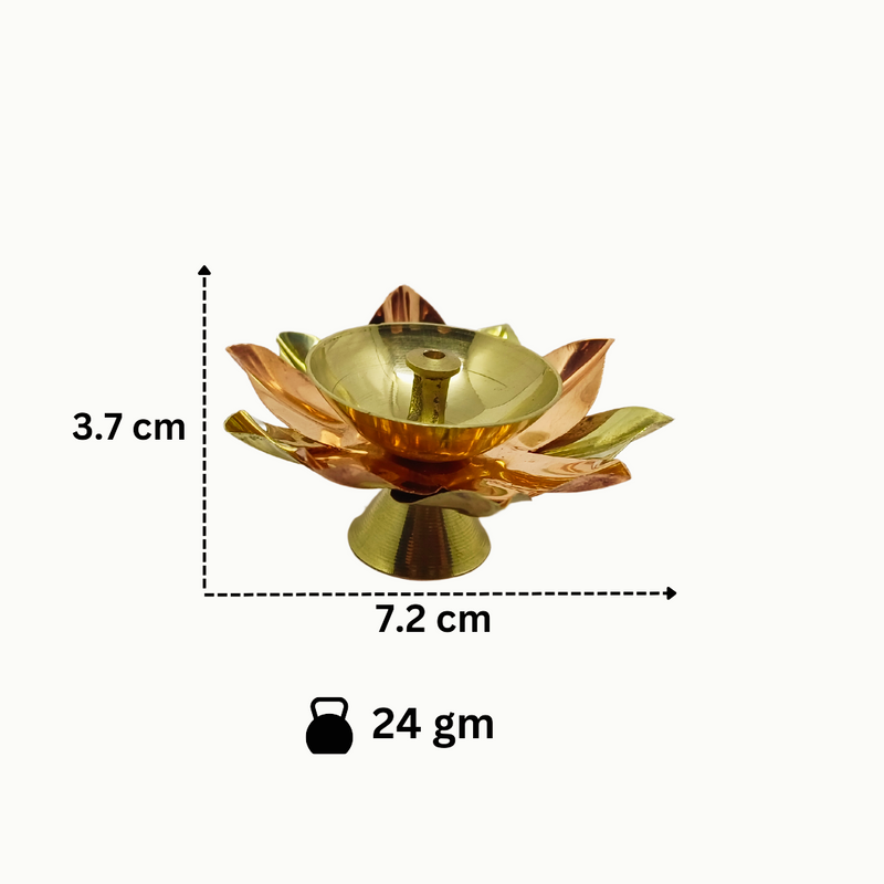 Beautiful Brass Diya with Dual Tone Petals– Kitchen Utensil