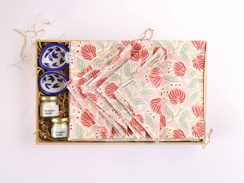 ekatrahandmade-rose-garden-table-set-wedding-favors-1