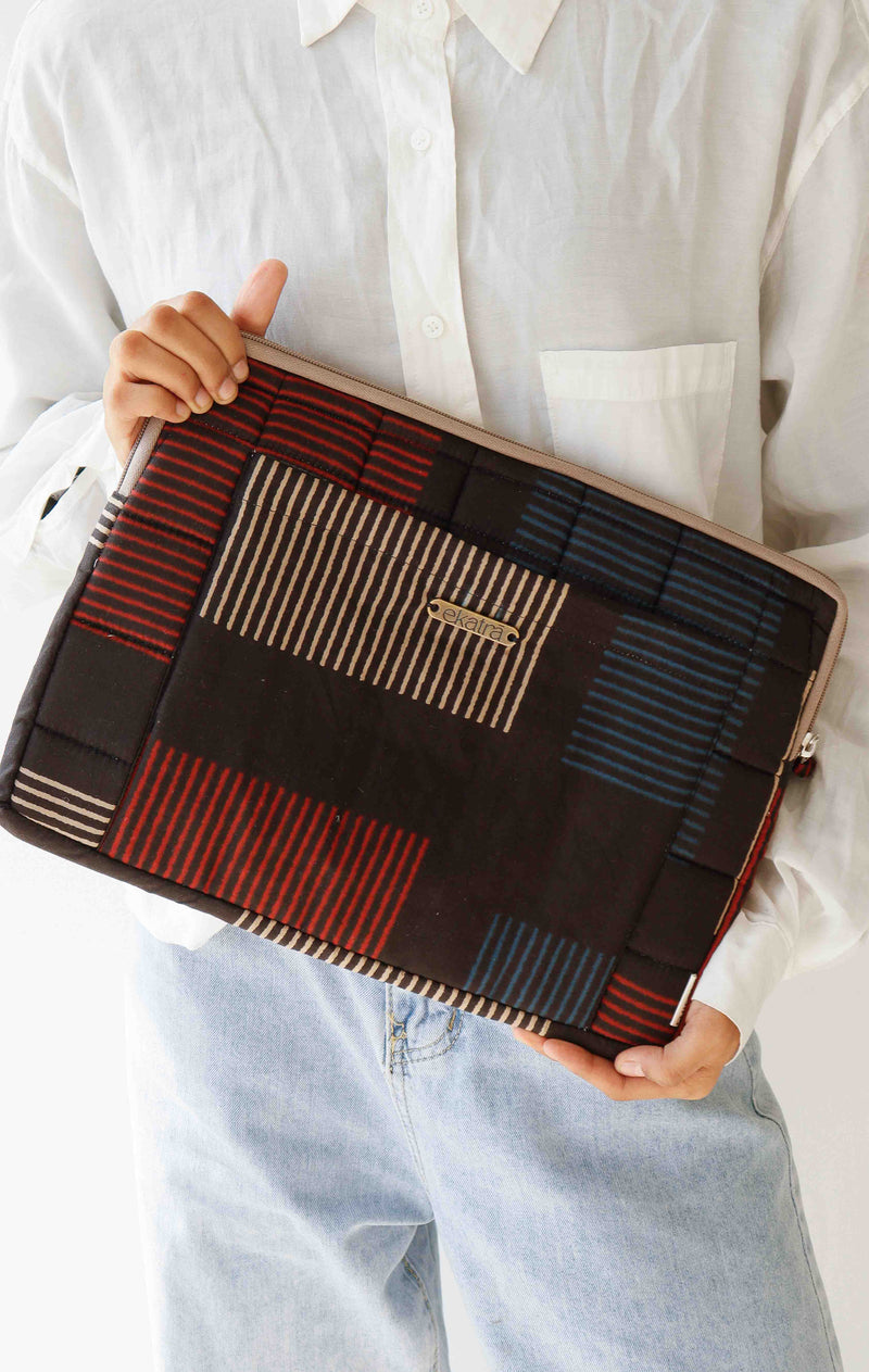 ekatrahandmade-cotton-laptop-sleeve-cover-blue-abstract