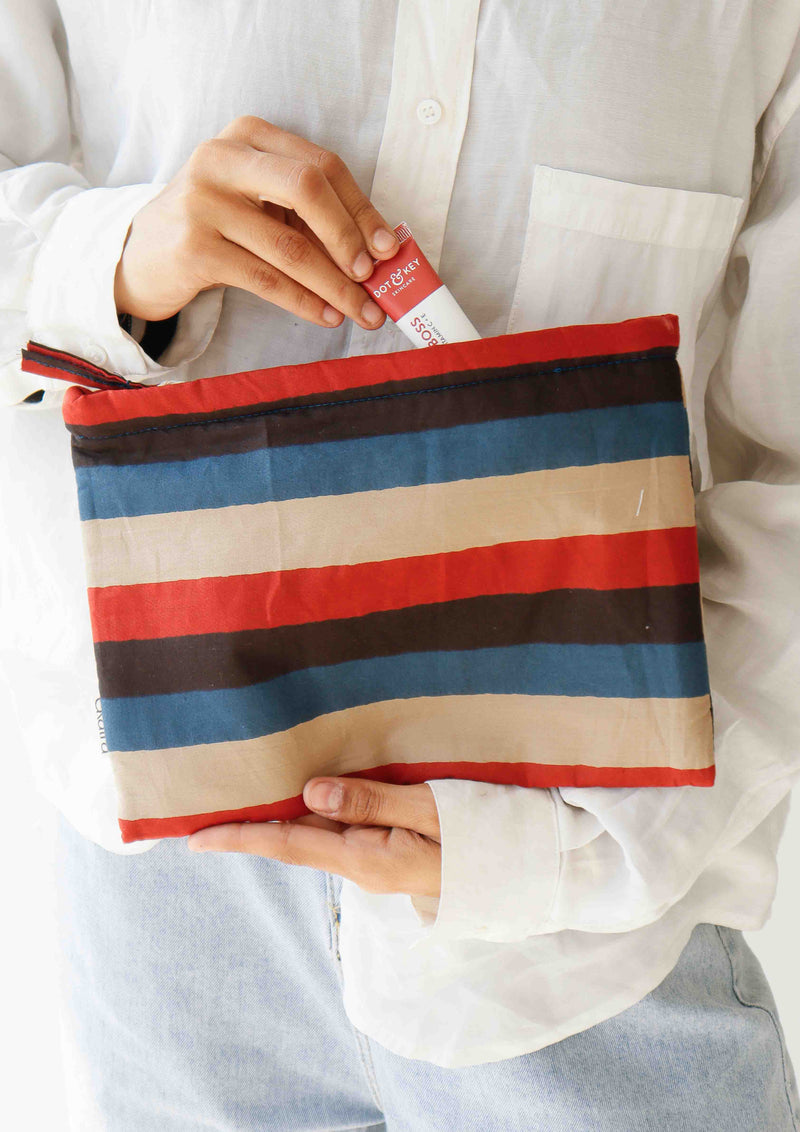 ekatrahandmade-sustainable-cotton-travel-pouch-organizer-by-ekatra-elephant-motif