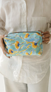 ekatrahandmade-puffy-pouch