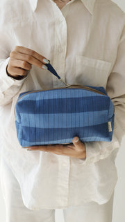 ekatrahandmade-puffy-pouch